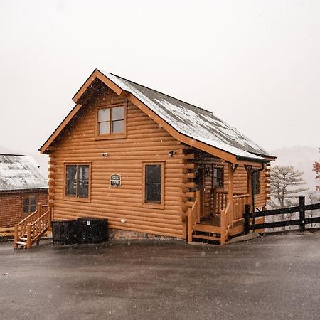 Epic Mountain Views, Hot Tub, Game Room, Sleeps 10 Севьервилл Экстерьер фото