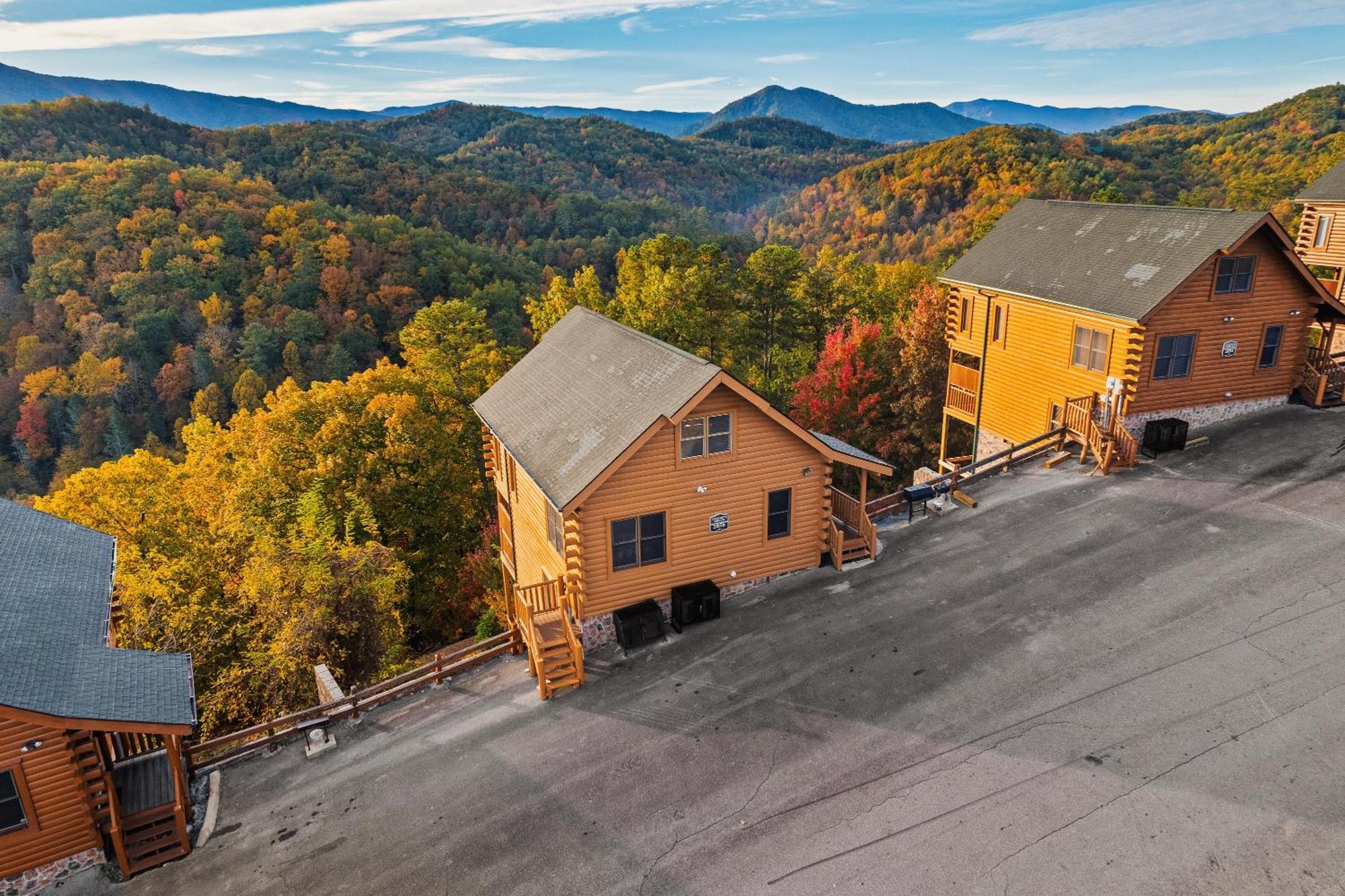 Epic Mountain Views, Hot Tub, Game Room, Sleeps 10 Севьервилл Экстерьер фото
