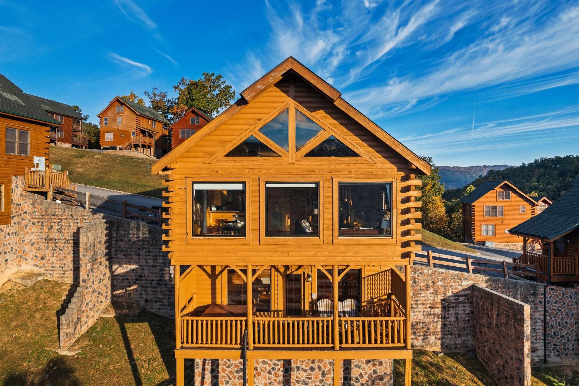 Epic Mountain Views, Hot Tub, Game Room, Sleeps 10 Севьервилл Экстерьер фото